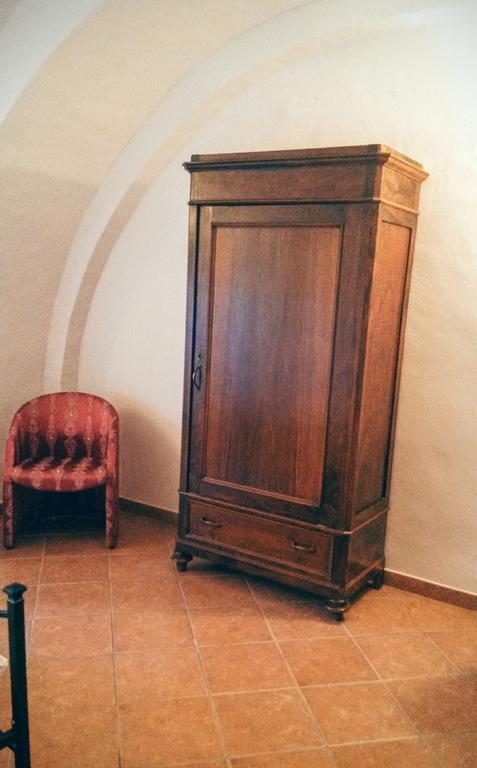 דירות ספלו Residenza Le Volte Degli Angeli מראה חיצוני תמונה