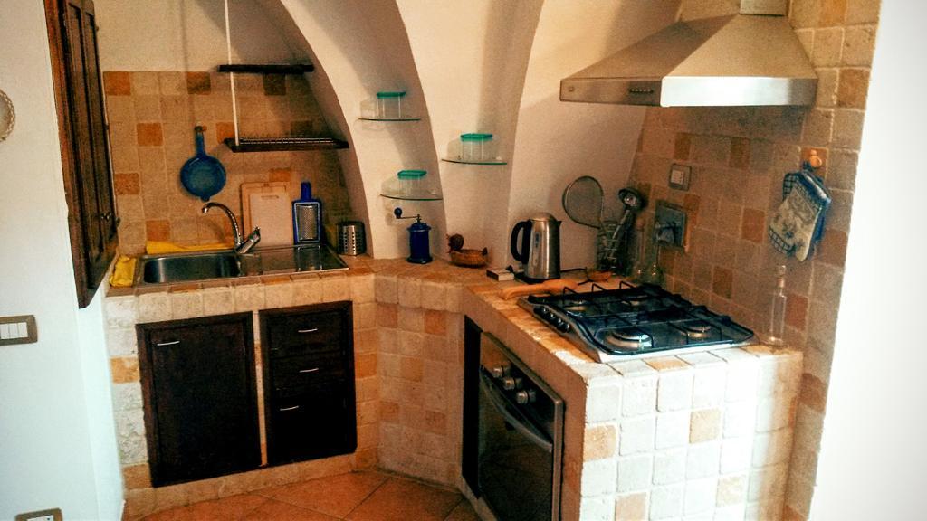 דירות ספלו Residenza Le Volte Degli Angeli חדר תמונה